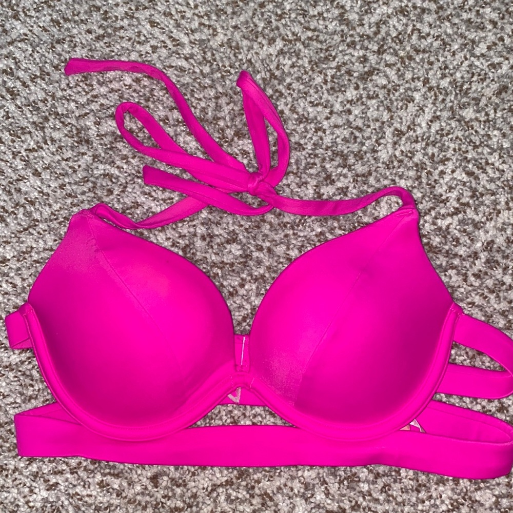 Victoria’s Secret push-up bikini top 34B
